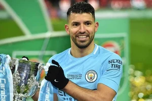 Sergio Aguero trở thành bất tử ở Man City