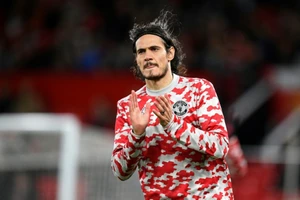 Edinson Cavani muốn ở lại Old Trafford