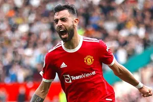 Bruno Fernandes có thể phát huy duyên ghi bàn trước Chim mồng biển