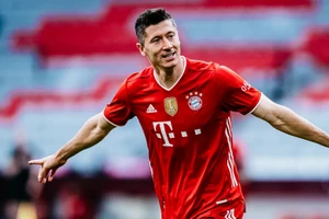 Robert Lewandowski đang là chân sút xuất sắc nhất thế giới