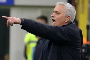 HLV Jose Mourinho của AS Roma