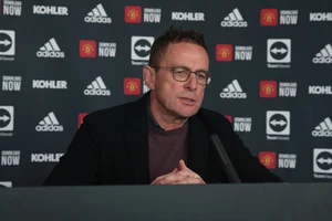 Ralf Rangnick từ chức vai trò cố vấn ở Old Trafford