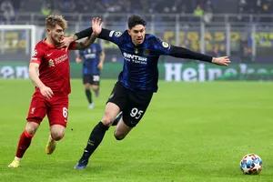 Inter Milan đã giữ chân được Alessandro Bastoni