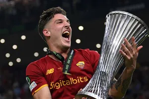 Nicolo Zaniolo hiện là trụ cột của tuyển Italia