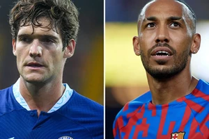 Marcos Alonso đổi lấy Aubameyang