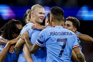 Erling Haaland chỉ muốn chạm bóng ít nhưng ghi nhiều bàn