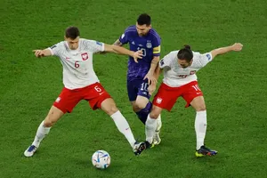 Leo Messi không ghi bàn mà còn sút hỏng quả 11m.