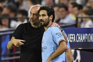 Pep Guardiola và Ilkay Gundogan