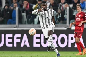 Paul Pogba tỏa sáng trong 20 phút trên sân