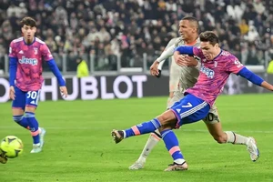 Federico Chiesa sẽ rời Juventus trong mùa hè