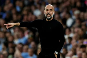 Pep Guardiola đã bình phục sau ca phẫu thuật lưng