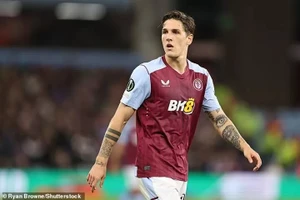 Nicolo Zaniolo trong màu áo Aston Villa