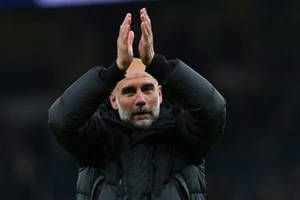 Pep Guardiola vẫn chưa muốn rời đi sau 8 năm gắn bó với Man City