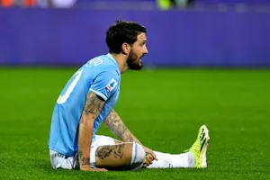 Luis Alberto chấn thương chưa khỏi vẫn có thể ra sân gặp Juventus