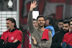 HLV Xabi Alonso lần đầu tiên tự tin vào ngôi vô địch Bundesliga