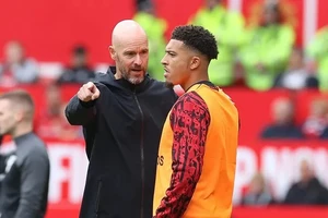 Erik ten Hag và Jadon Sancho