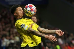 Jadon Sancho rất thân với Jude Bellingham