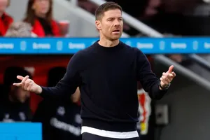 HLV Xabi Alonso đang mắc sai lầm trong việc sắp xếp đội hình ra sân mùa nảy
