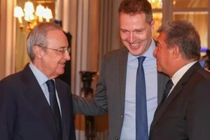 Chủ tịch Real Madrid Florentino Perez và các đối tác