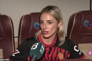 Cristina Palavra, vợ của tiền vệ Mallorca Dani Rodriguez lên tiếng