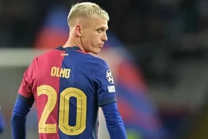 Dani Olmo nhiều khả năng sẽ đá chính