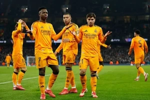 Vinicius Junior ăn mừng bàn thắng ở Champions League