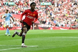 Kobbie Mainoo vắng mặt là tổn thất lớn cho Man United