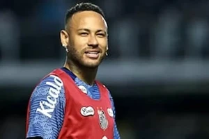 Neymar đã chọn Barcelona của Messi thay vì Bayern của Pep Guardiola