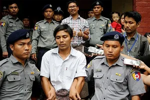 Myanmar kết án 7 năm tù 2 phóng viên Reuters