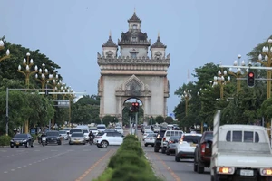 Tượng đài Chiến thắng Patuxay. Ảnh: Laotian Times 