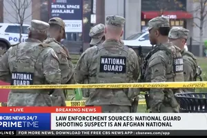 Hàng loạt các quy định hạn chế nhập cư được áp dụng sau vụ nổ súng vào hai thành viên Vệ binh Quốc gia bởi một nghi phạm là công dân Afghanistan. Ảnh: CBS NEWS