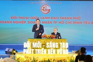 Đồng chí Phan Văn Mãi, Chủ tịch UBND TPHCM đối thoại cộng đồng doanh nghiệp TPHCM