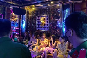 Nhiều vi phạm trong kinh doanh Karaoke ở TP Dĩ An được phát hiện và xử phạt