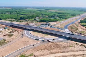 Đồng Nai ưu tiên đầu tư các tuyến giao thông kết nối sân bay Long Thành