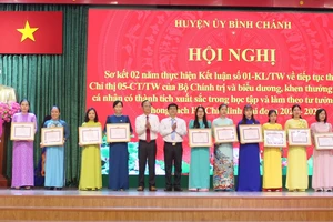 Huyện ủy huyện Bình Chánh sơ kết 2 năm thực hiện Kết luận 01 của Bộ Chính trị