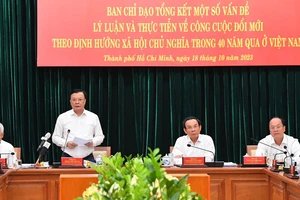 Phát huy vai trò động lực, đầu tàu của TPHCM trong phát triển đất nước