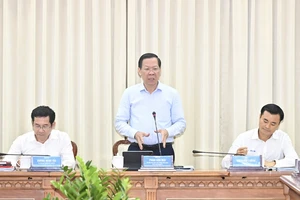 Kinh tế TPHCM tăng trưởng 6,46% trong 6 tháng đầu năm 2024