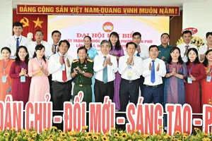 Lấy sự hài lòng của người dân làm thước đo hiệu quả công việc
