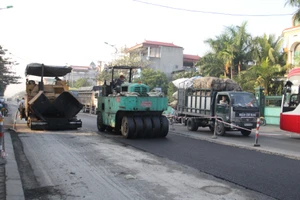 Đường làm sau “nhấn” đường làm trước, gây ngập úng