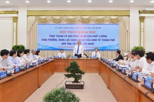 Khống chế số dân tại TPHCM ở mức 15 triệu người?