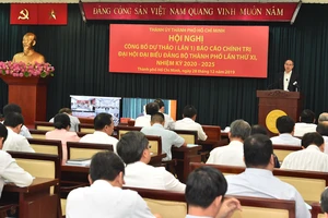  Hội nghị Công bố dự thảo Báo cáo Chính trị Đại hội Đại biểu TPHCM lần thứ XI. Ảnh: VIỆT DŨNG