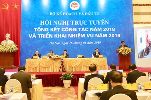 Khắc phục tình trạng kinh tế 4.0 nhưng quản lý mới 1.0