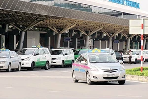 Bộ GT-VT: Xe kinh doanh vận tải ứng dụng hợp đồng điện tử đều là taxi