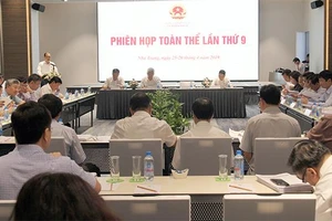 Toàn cảnh phiên họp. Ảnh: ĐBND