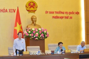 Phó Chủ tịch Quốc hội Phùng Quốc Hiển cho rằng sát nhập Văn phòng HĐND với Văn phòng UBND có nhiều bất cập 