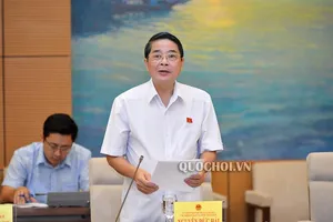 Theo Chủ nhiệm Ủy ban Tài chính – Ngân sách Nguyễn Đức Hải (ảnh), hệ thống pháp luật về quản lý, sử dụng các quỹ tài chính nhà nước ngoài ngân sách khá phức tạp, chưa có văn bản quy phạm pháp luật cụ thể hóa các quy định tại Luật Ngân sách nhà nước 2015