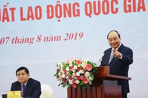 Thủ tướng Nguyễn Xuân Phúc phát biểu tại hội nghị