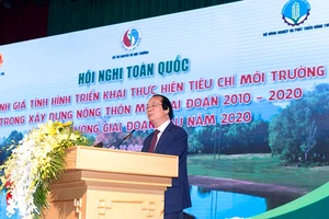 Thứ trưởng Bộ Tài nguyên và Môi trường Võ Tuấn Nhân phát biểu khai mạc Hội nghị