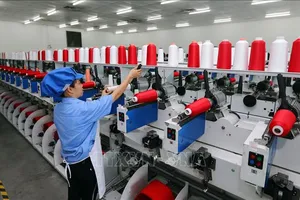 Quy mô các dự án đầu tư đăng ký mới, điều chỉnh tăng thêm cũng như quy mô góp vốn mua cổ phần đều tăng lên đáng kể. Ảnh minh họa: TTXVN