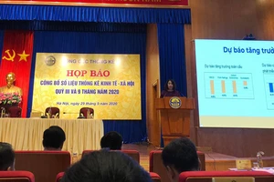 Quang cảnh buổi họp báo 